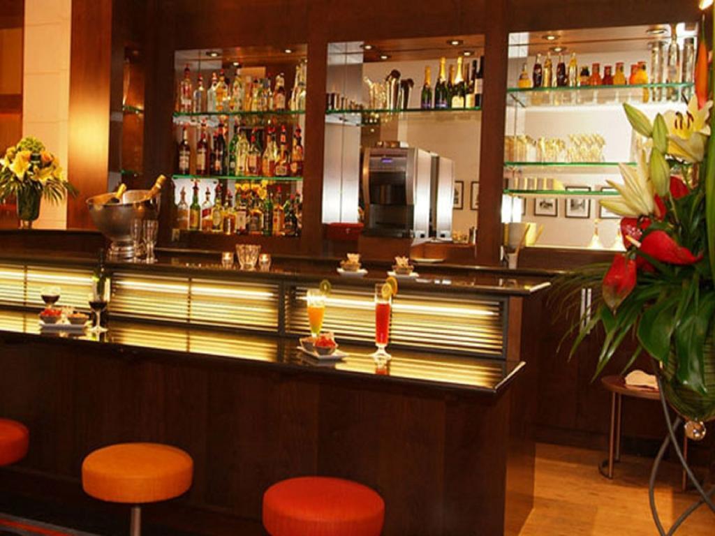 סאלם Hotel Ashwa Park מראה חיצוני תמונה